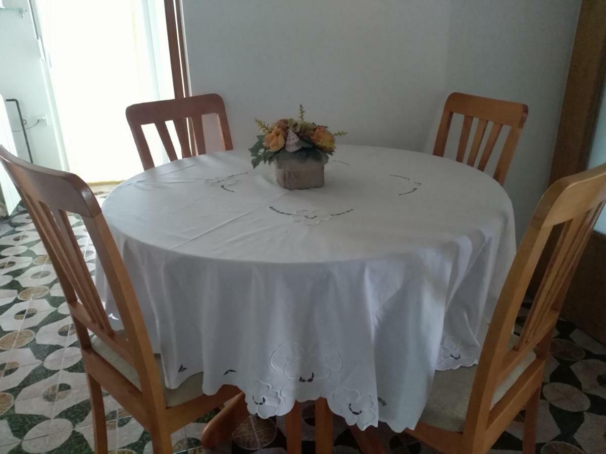 Apartments Pericic Подстрана Екстериор снимка