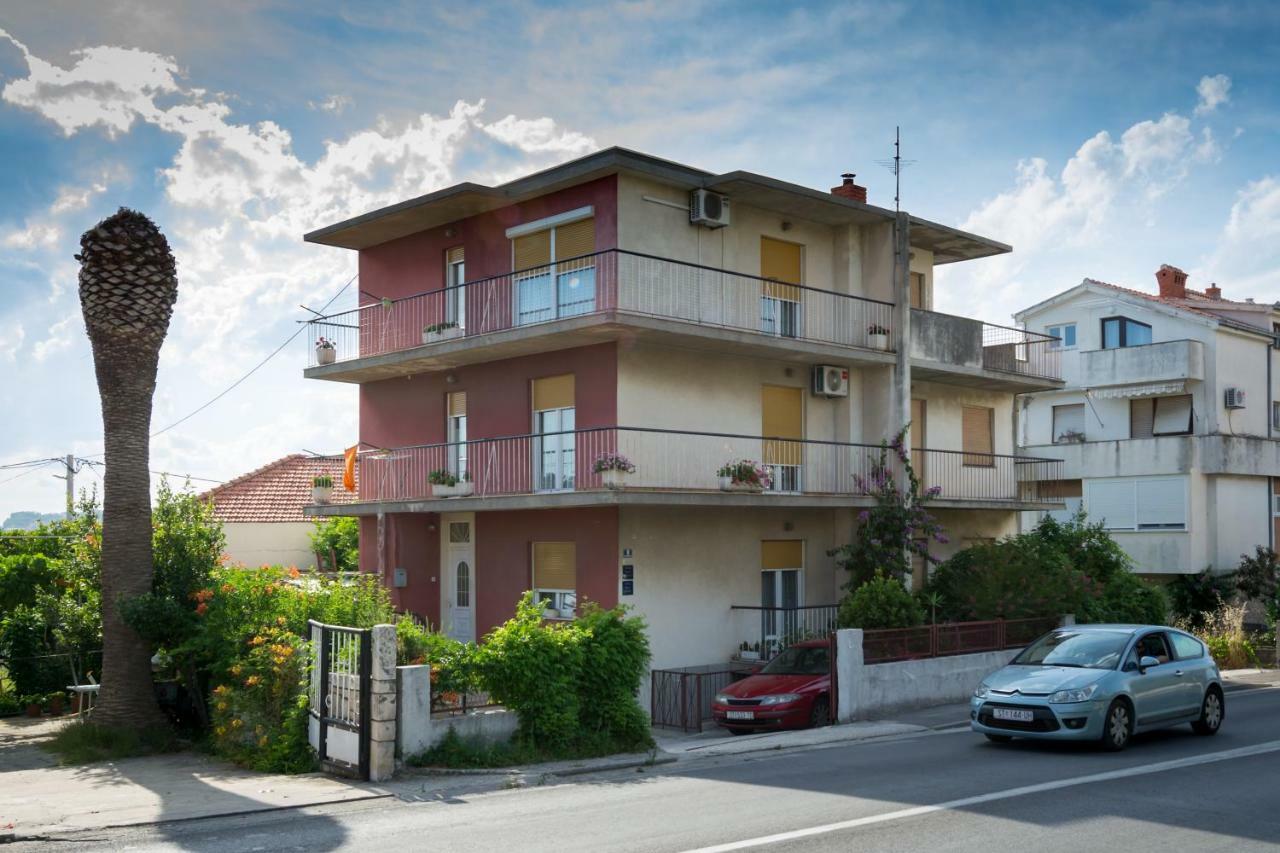Apartments Pericic Подстрана Екстериор снимка