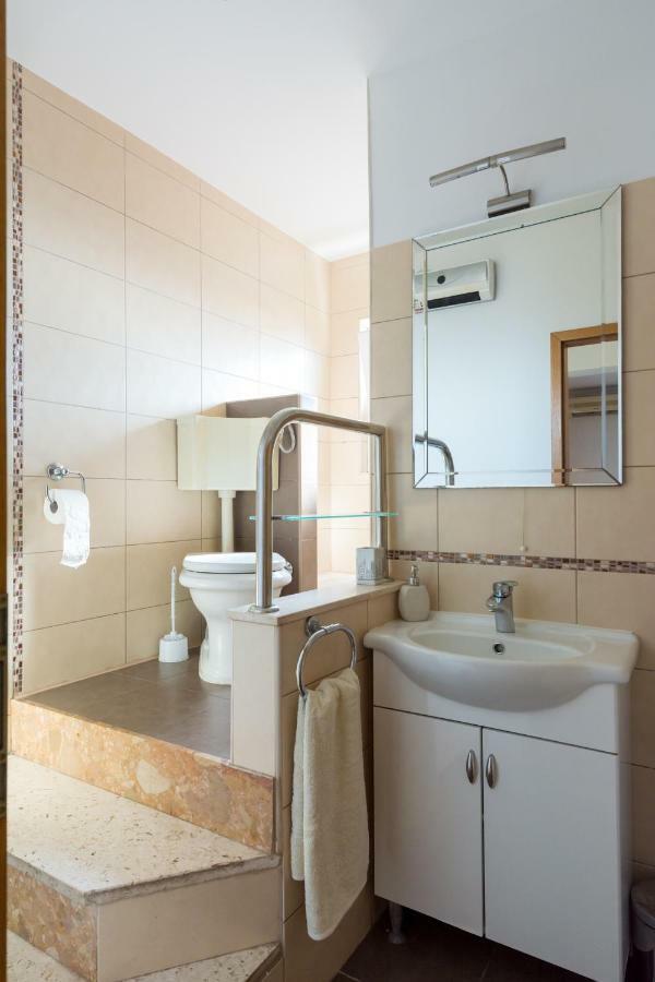 Apartments Pericic Подстрана Екстериор снимка