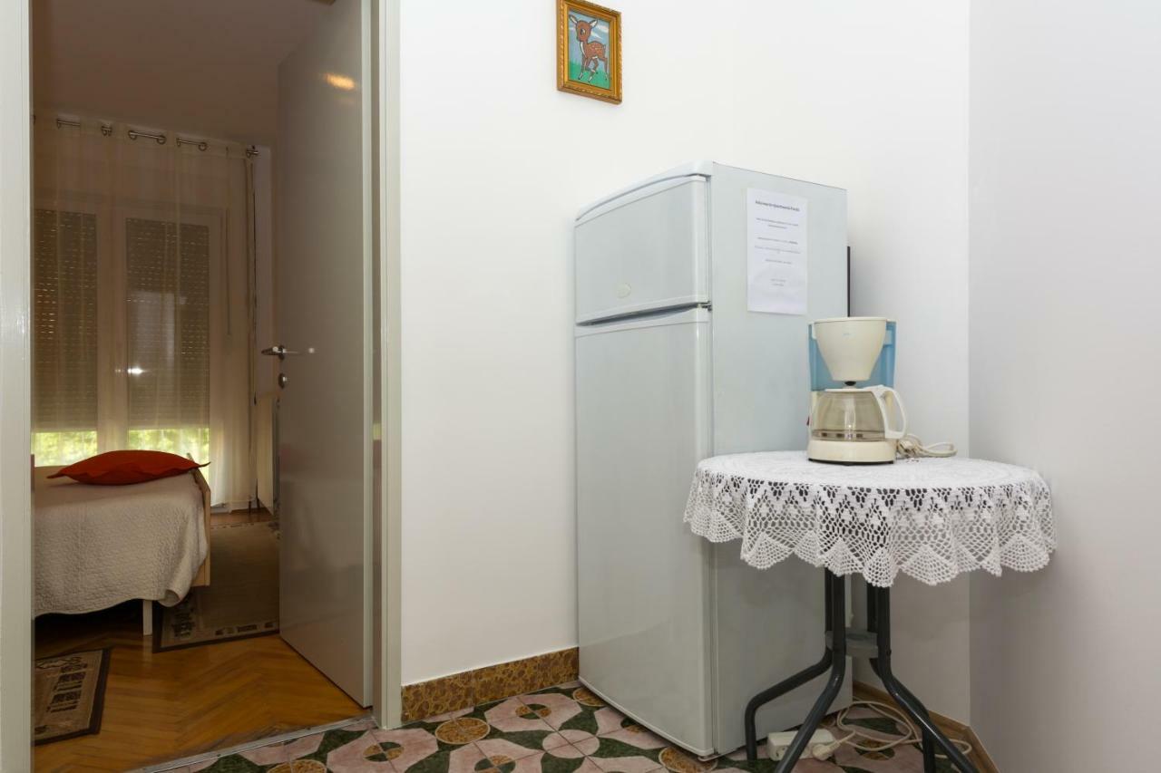 Apartments Pericic Подстрана Екстериор снимка